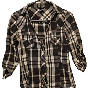 Rue21 Monochrome Plaid Shirt